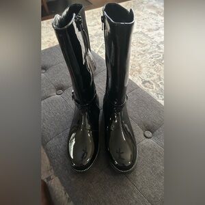 Black Patent Leather girl’s Boots